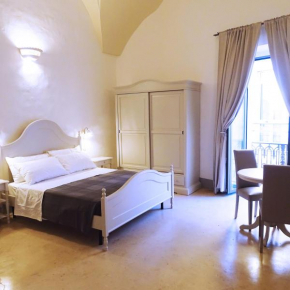 Le Finestre Su Porta Carrese - Luxury Rooms & Suites